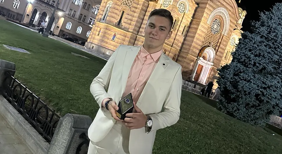 Дамјан Врачар.webp